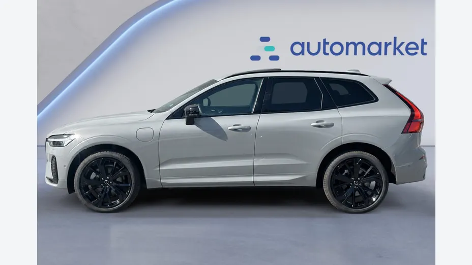VOLVO XC60 XC60 T8 Plug-In Hybrid AWD Ultra Black Edition aut