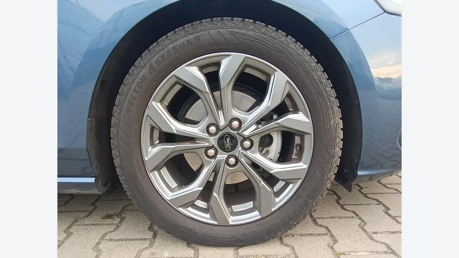 FORD Focus Focus 1.0 EcoBoost mHEV ST-Line X aut