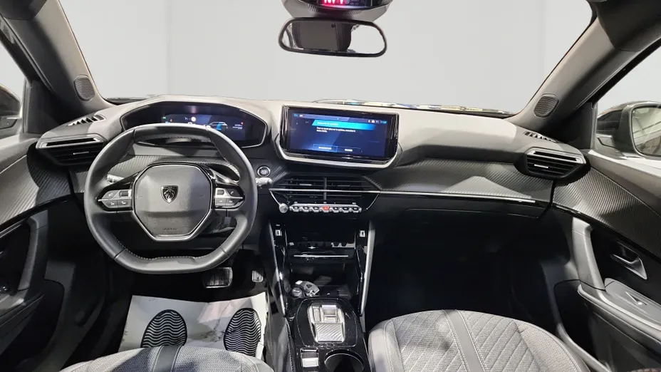 PEUGEOT 2008 -