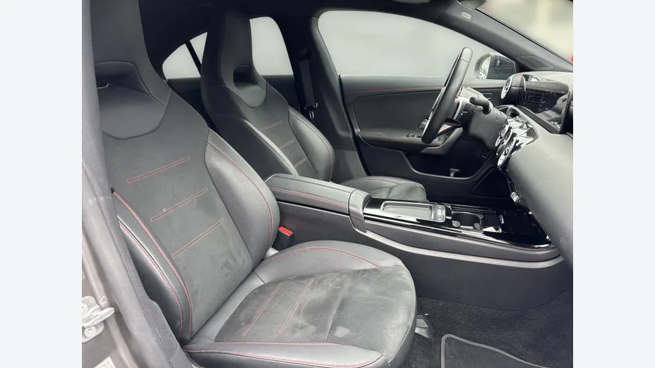 MERCEDES-BENZ CLA CLA 200 mHEV AMG Line 7G-DCT