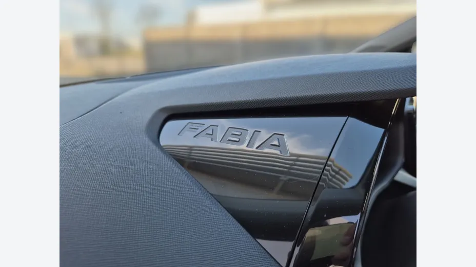SKODA Fabia Fabia 1.0 Essence Nowy