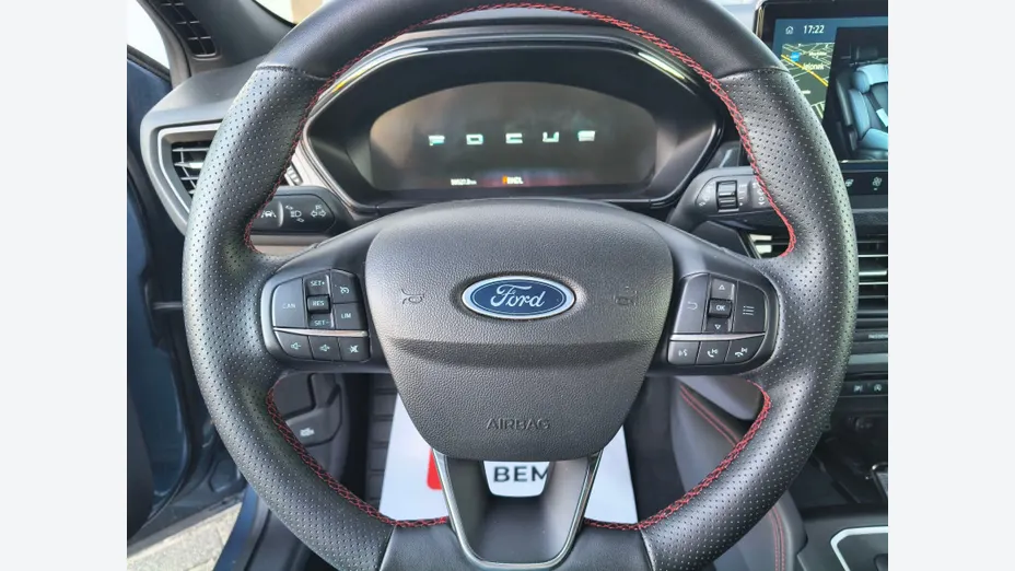 FORD Focus Focus 1.0 EcoBoost mHEV ST-Line Design aut
