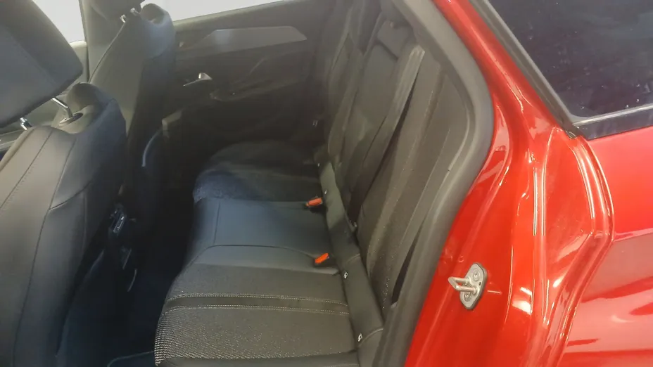 PEUGEOT 308 -