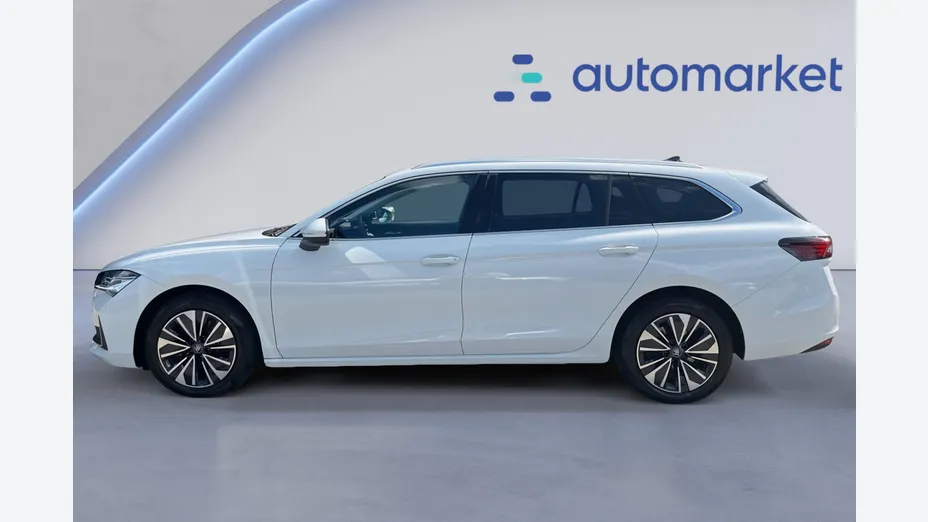 SKODA Superb Superb 2.0 TDI SCR 4x4 Selection DSG