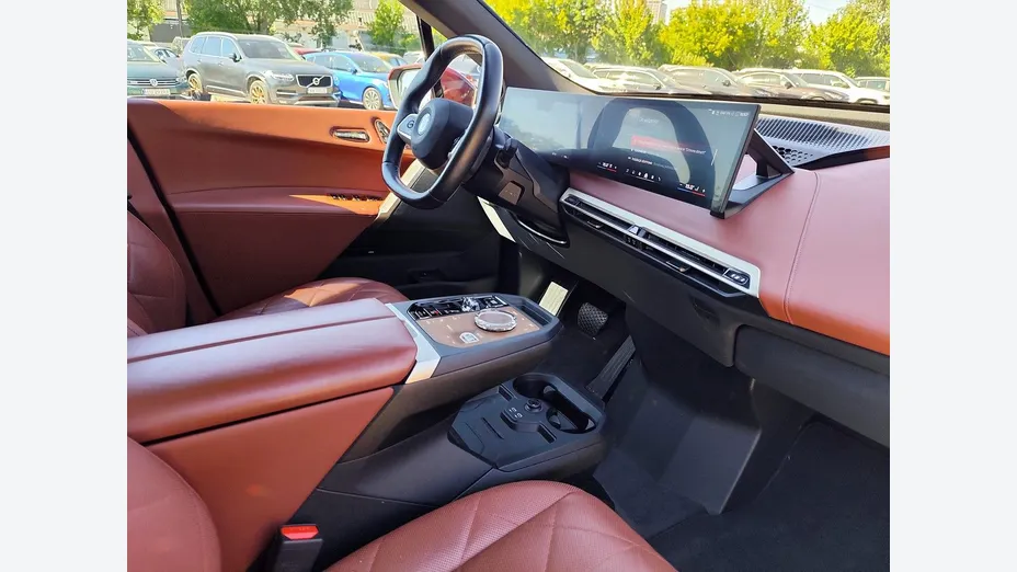 BMW iX iX M60 111.5kWh