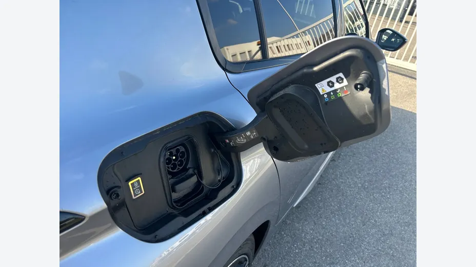 PEUGEOT 308 -
