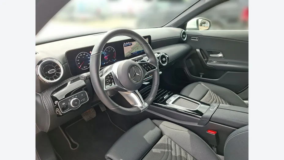 MERCEDES-BENZ CLA CLA 200 mHEV 7G-DCT