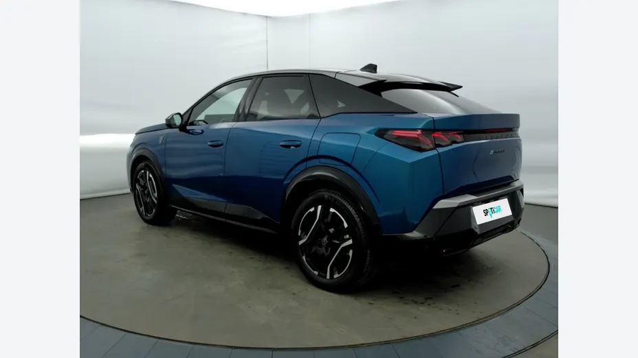 PEUGEOT 3008 -