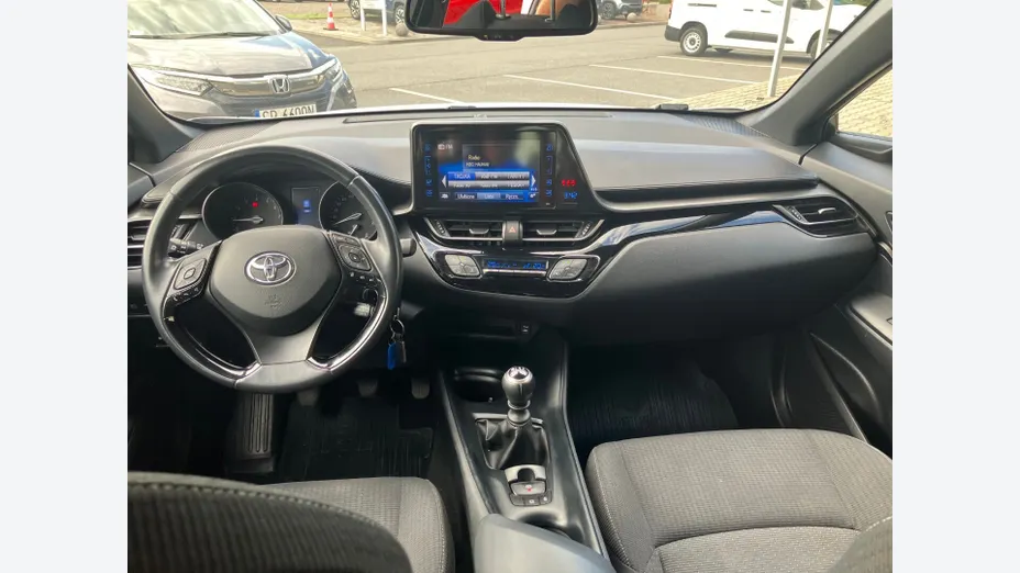 TOYOTA C-HR C-HR 1.2 T Dynamic