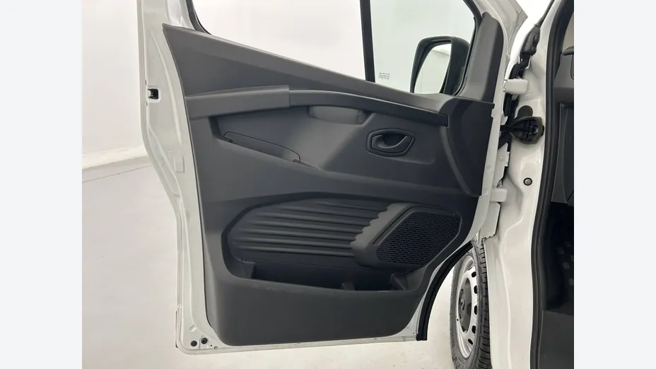 RENAULT Trafic -