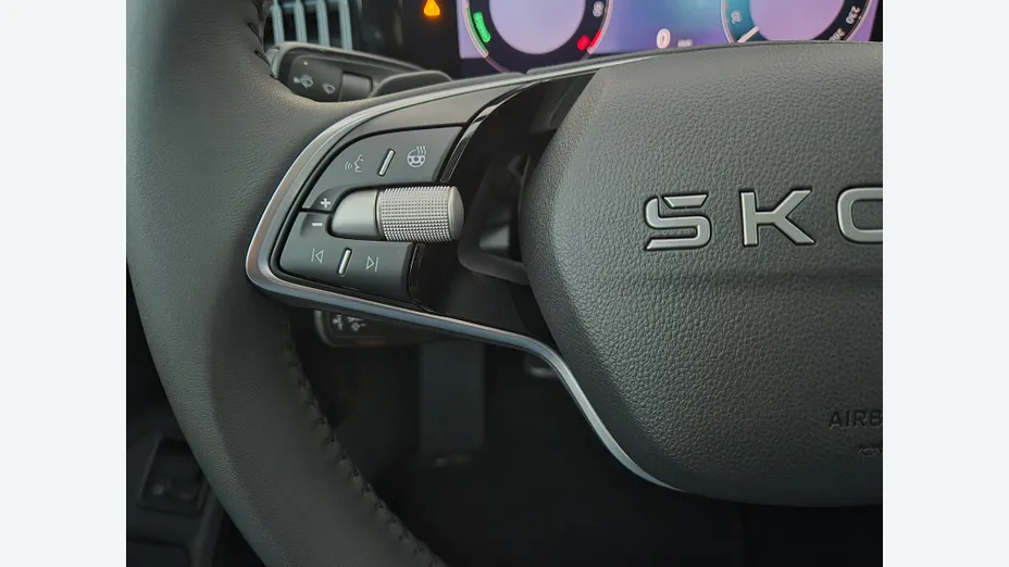 SKODA Superb Superb 1.5 TSI Plug-in Hybrid Edition 130 DSG