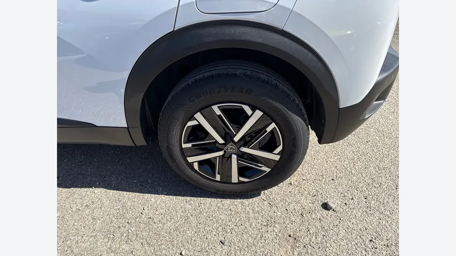 PEUGEOT 2008 -