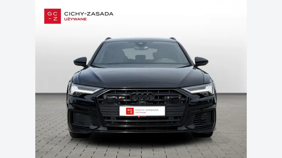 AUDI S6 -