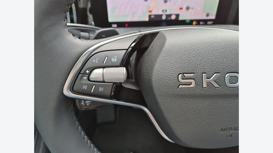 SKODA Superb Superb 2.0 TSI Drive DSG Nowy