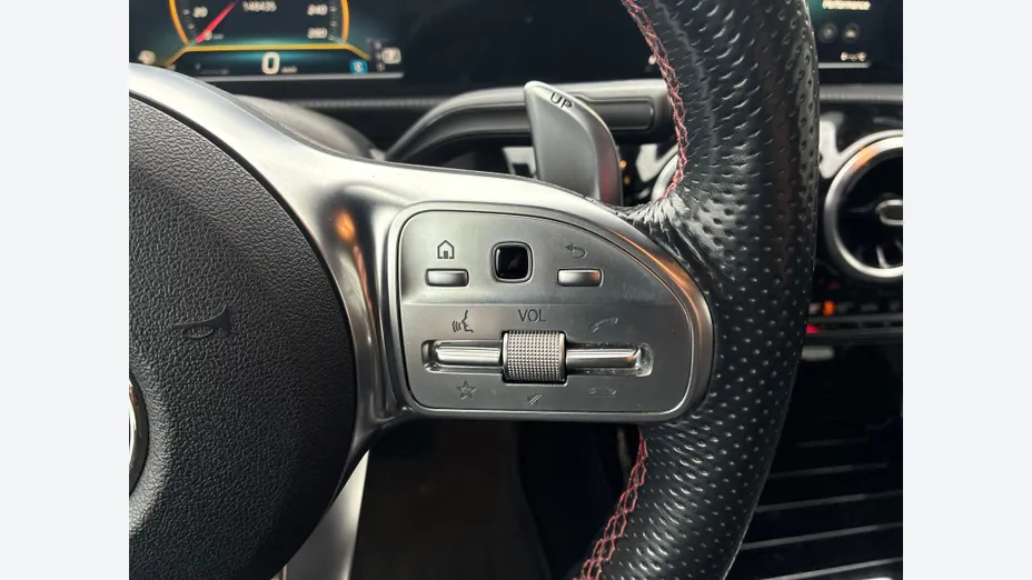 MERCEDES-BENZ CLA AMG CLA 35 4-Matic 7G-DCT