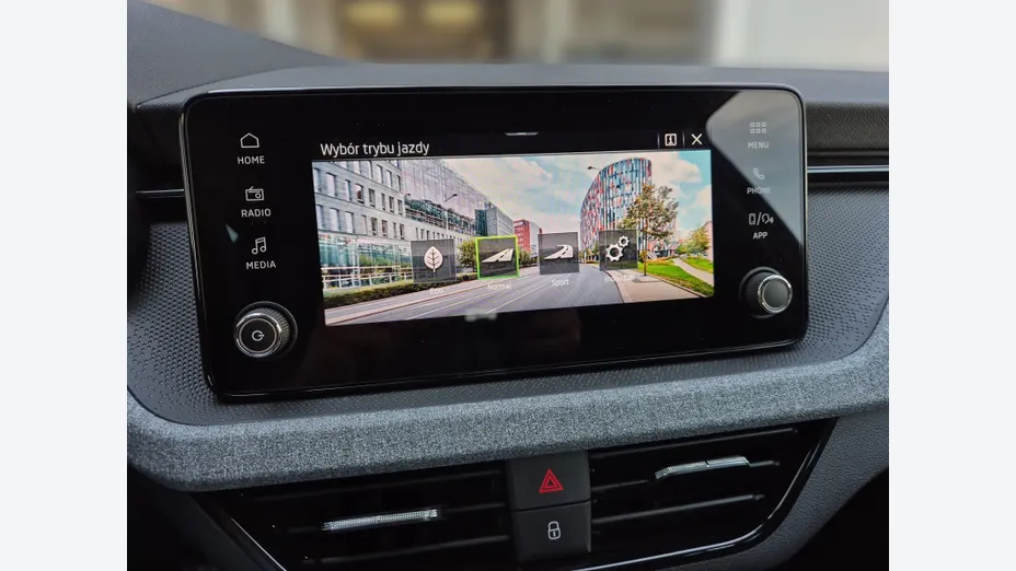 SKODA Kamiq Kamiq 1.5 TSI Drive DSG Nowy