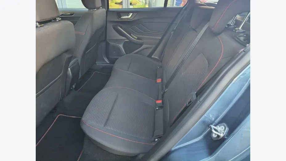FORD Focus Focus 1.0 EcoBoost mHEV ST-Line Design aut