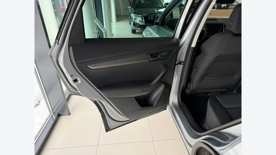 SKODA Karoq Karoq 1.5 TSI ACT Drive Nowy