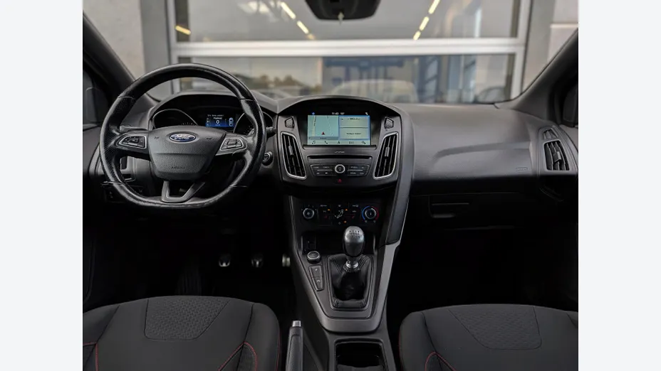 FORD Focus Focus 1.5 EcoBoost ST-Line Black ASS