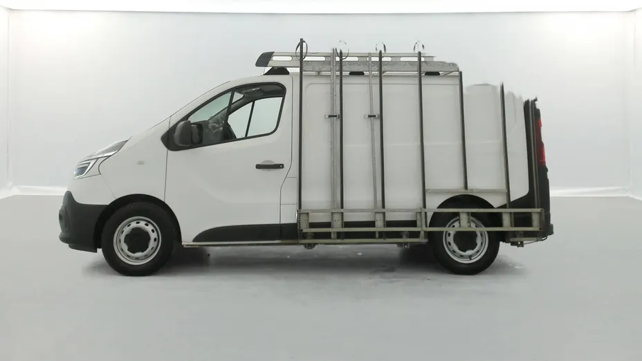 RENAULT Trafic -