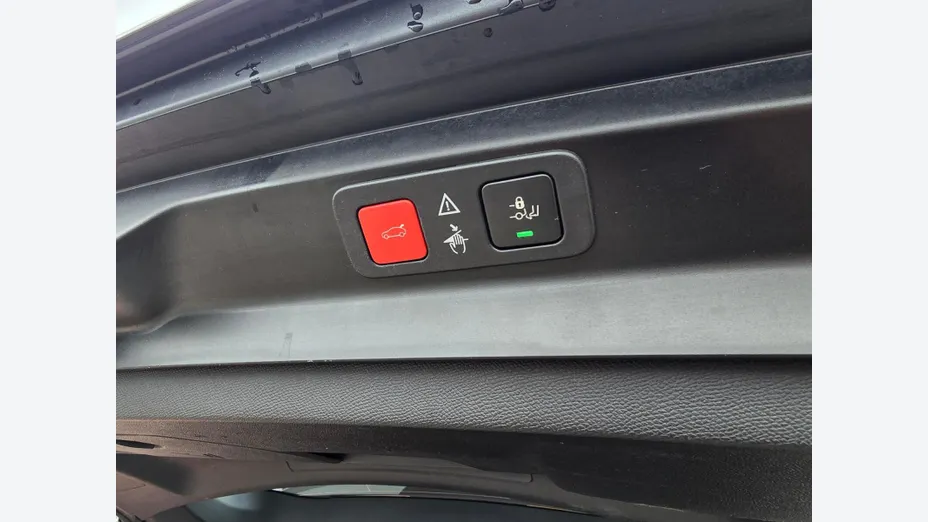 PEUGEOT 5008 5008 1.2 PureTech mHEV Allure Pack S&S e-DCS6