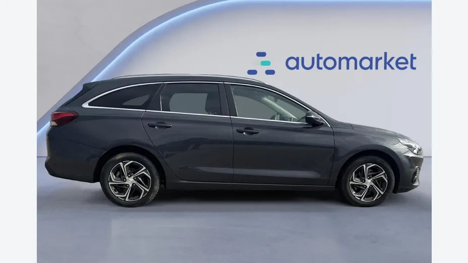 HYUNDAI i30 i30 1.0 T-GDI Smart DCT