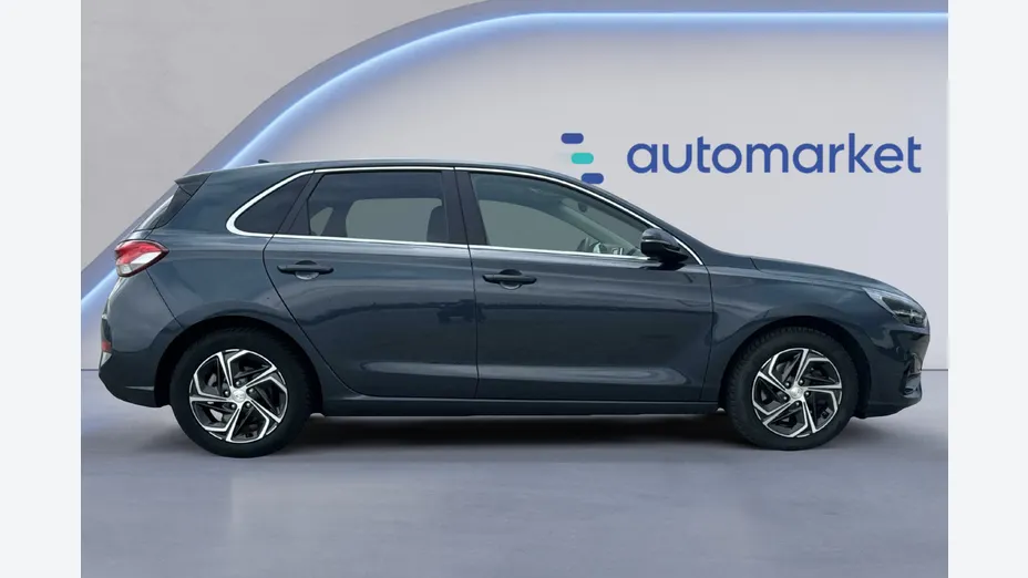 HYUNDAI i30 i30 1.0 T-GDI Smart