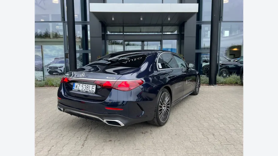 MERCEDES-BENZ E Klasa E 220 d mHEV 4-Matic AMG 9G-Tronic