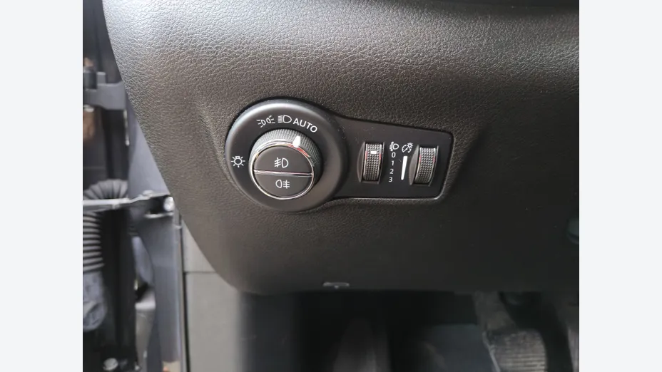 JEEP Compass -