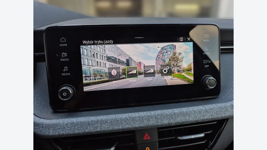 SKODA Kamiq Kamiq 1.5 TSI Drive DSG Nowy