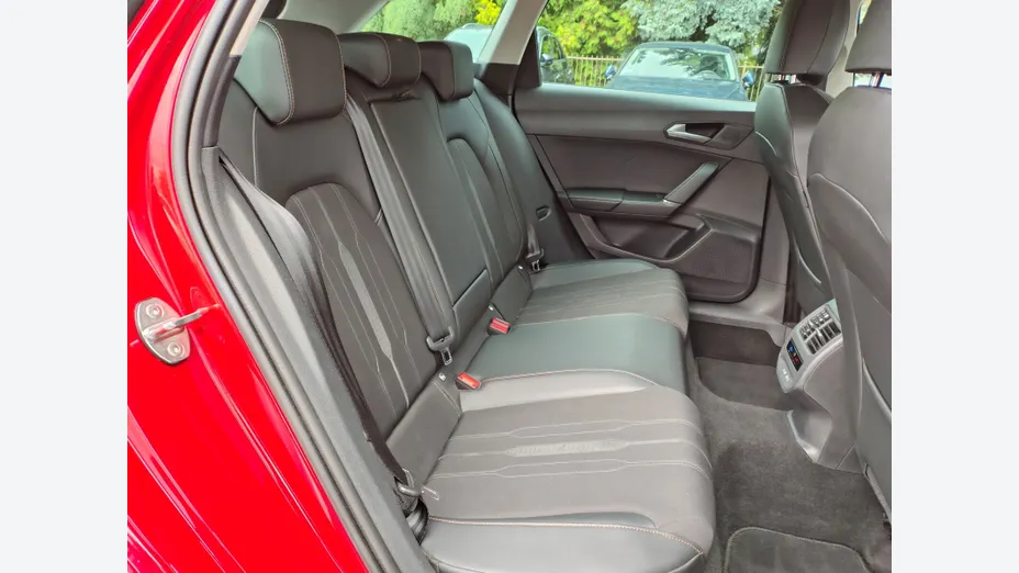 CUPRA Leon Leon 1.5 eTSI DSG