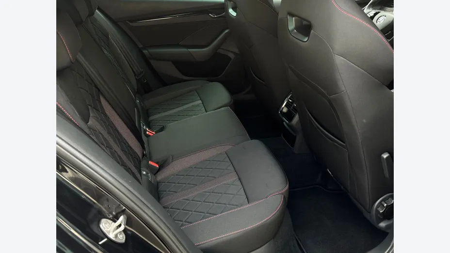 SKODA Octavia Octavia 2.0 TSI RS DSG