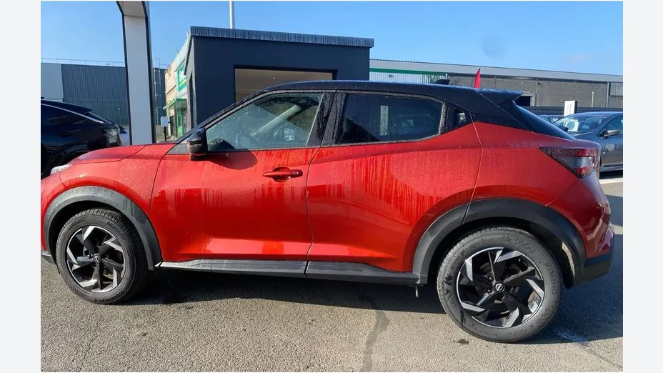 NISSAN Juke -