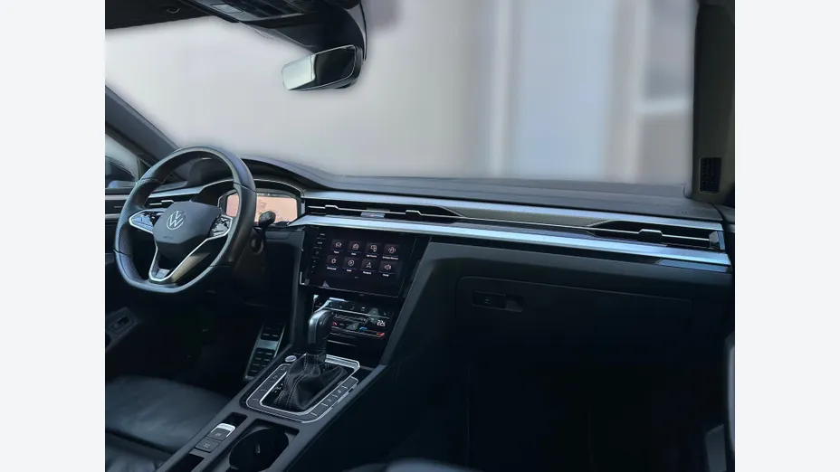 VOLKSWAGEN Arteon Arteon 2.0 TSI R-Line DSG
