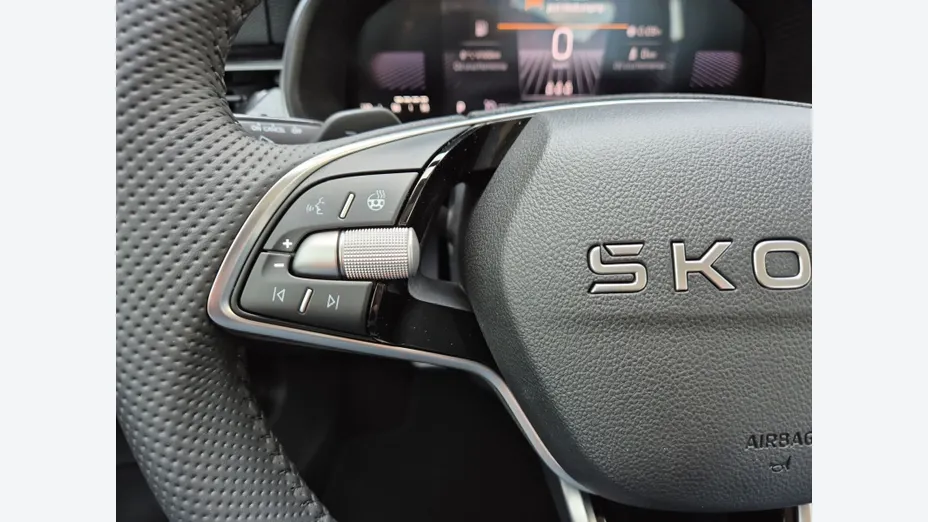 SKODA Scala Scala 1.0 TSI Drive DSG Nowy