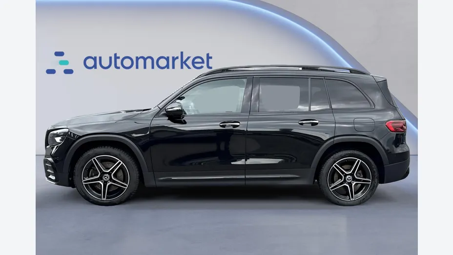 MERCEDES-BENZ GLB GLB 220 d 4-Matic AMG Line 8G-DCT
