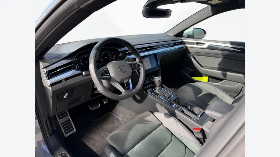 VOLKSWAGEN Arteon Arteon 2.0 TSI 4Motion R DSG