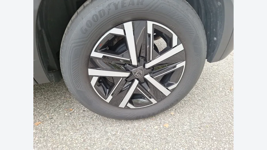 PEUGEOT 2008 -