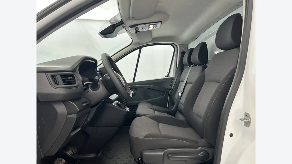 RENAULT Trafic -