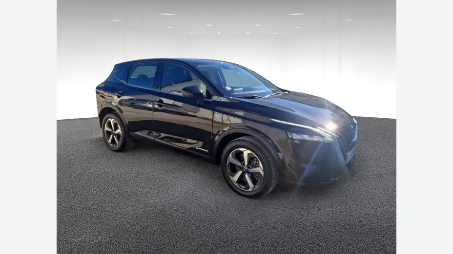 NISSAN Qashqai -