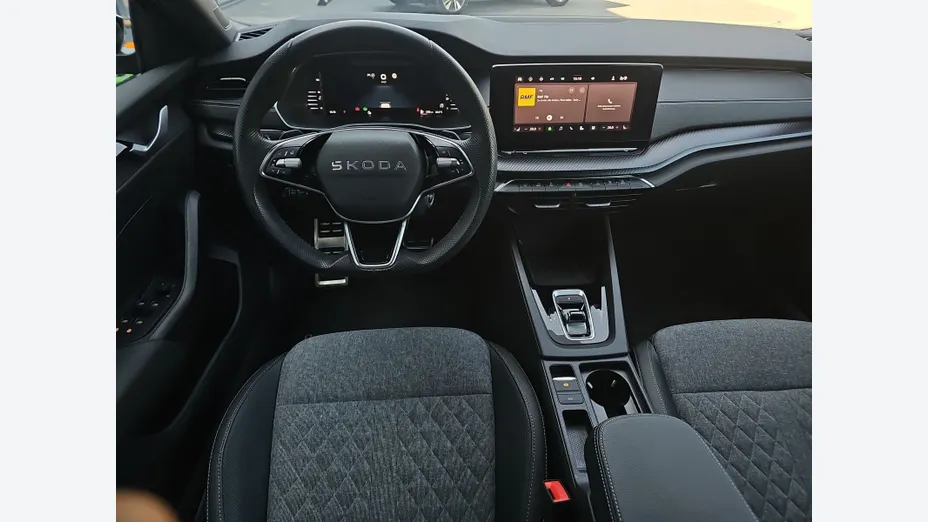 SKODA Octavia -