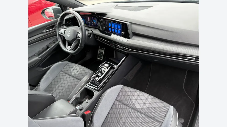 VOLKSWAGEN Golf Golf VIII 1.5 eTSI R-Line DSG
