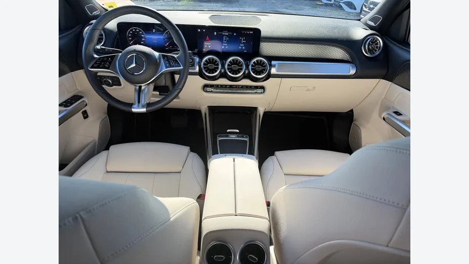 MERCEDES-BENZ GLB GLB 200 mHEV Progressive 7G-DCT