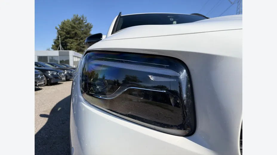 MERCEDES-BENZ GLB GLB 200 mHEV AMG Line 7G-DCT