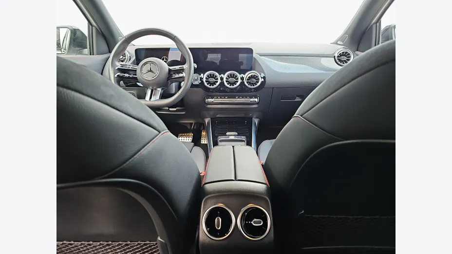MERCEDES-BENZ GLA GLA 200 mHEV 7G-DCT