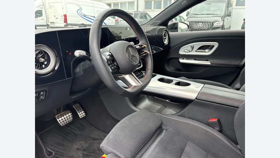MERCEDES-BENZ CLA CLA 200 mHEV 4-Matic 8G-DCT