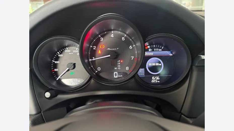 PORSCHE Macan Macan T