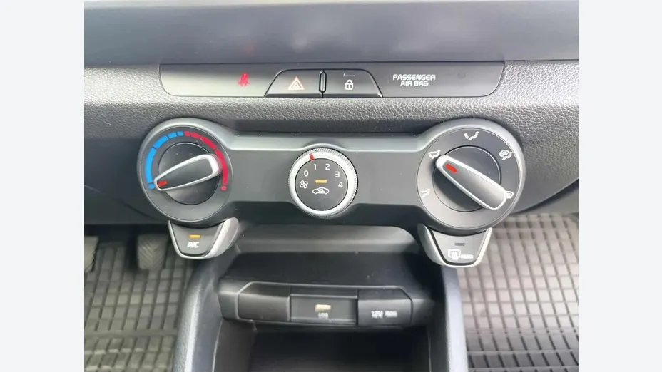 KIA Stonic Stonic 1.2 M