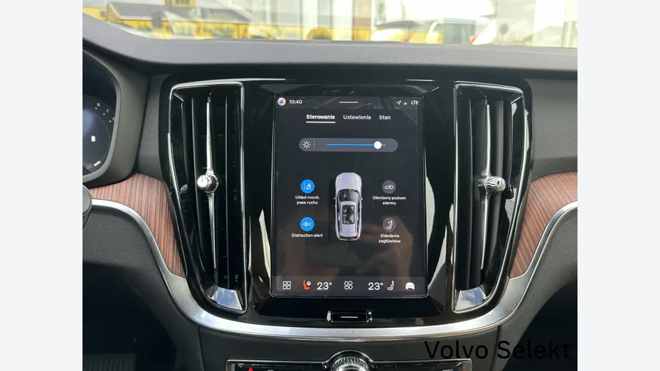 VOLVO V60 V60 B4 B Plus Dark aut