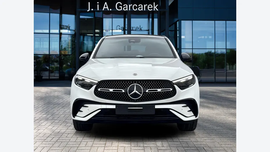 MERCEDES-BENZ GLC -